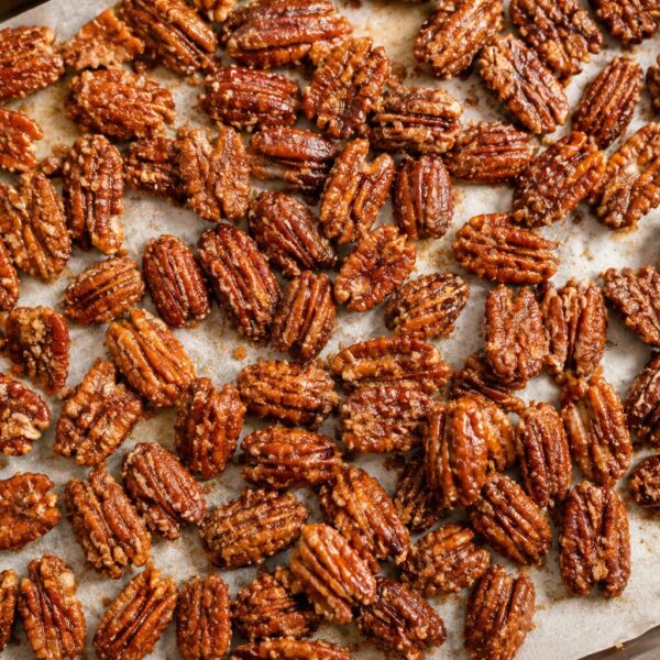 Candied Pecans Recipe: Perfect for Salads, Snacking & Gifting